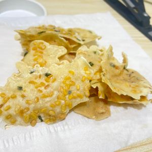 Rempeyek yang di dokumentasikan oleh Irma Riswanti.jpg