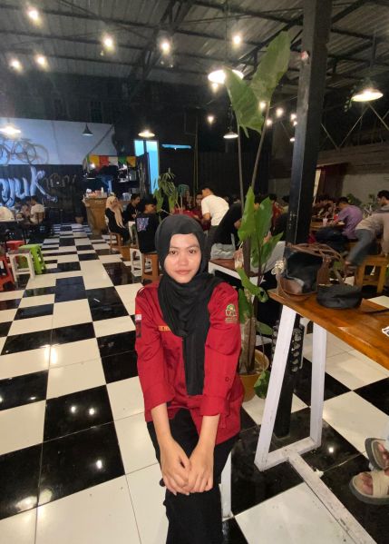 Berkas:Triratuputri.jpg