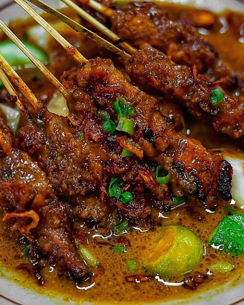 Berkas:Sate ayam madura.jpg